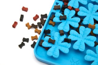 Silikonowa spowalniajaca mata do lizania